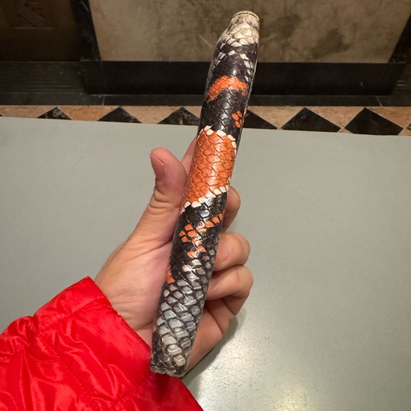 & other stories, snake print their wallet - Picture 5 of 9